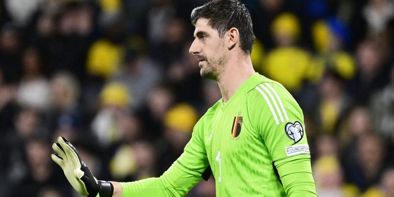 Thibaut Courtois ra mắt tuyển Bỉ từ khá sớm và đã có những màn trình diễn xuất sắc